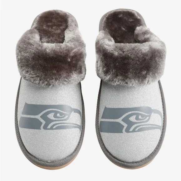 Seattle Seahawks Women's Glitter Open Back Fur Moccasin Slippers Size Large 9-10 - Picture 3 of 15